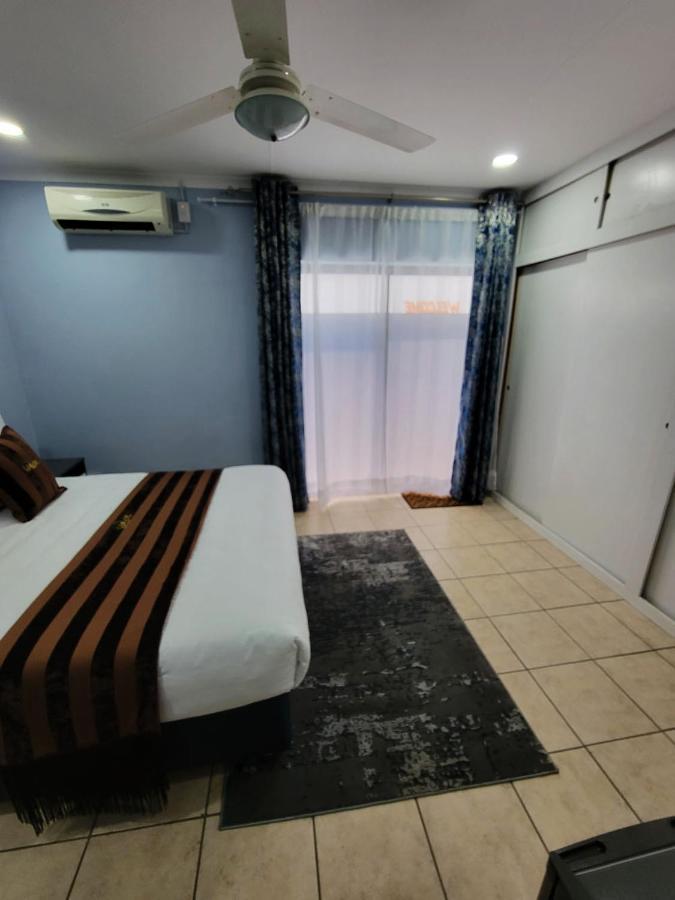 La-Nuel Guest Lodge Боксбург Экстерьер фото