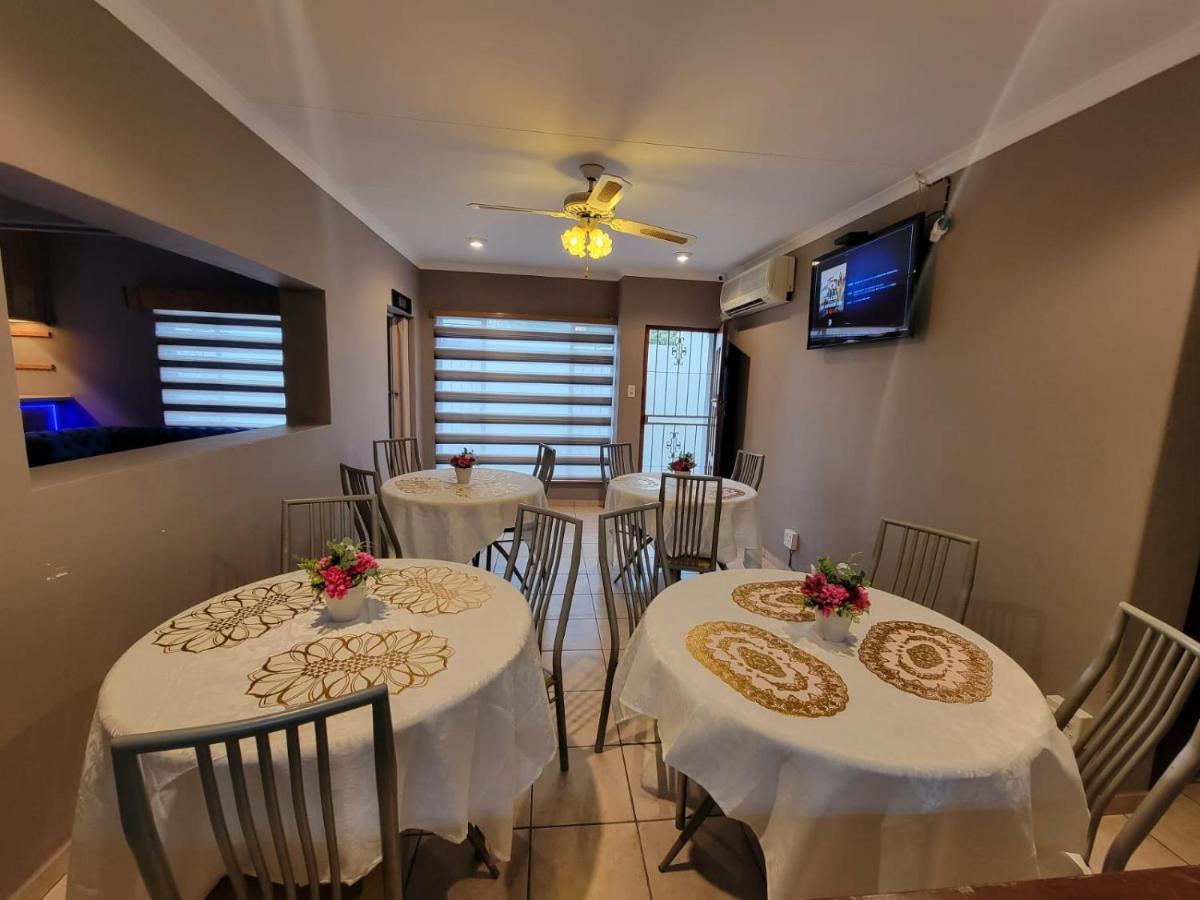 La-Nuel Guest Lodge Боксбург Экстерьер фото